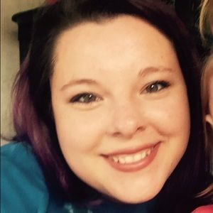 Meet your Posher, Lindsey